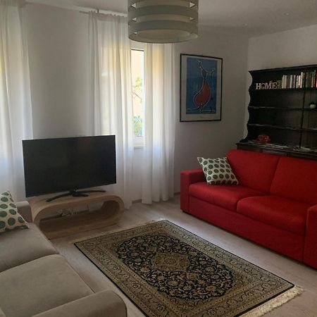 Villa Dei Tigli Riva del Garda Bagian luar foto