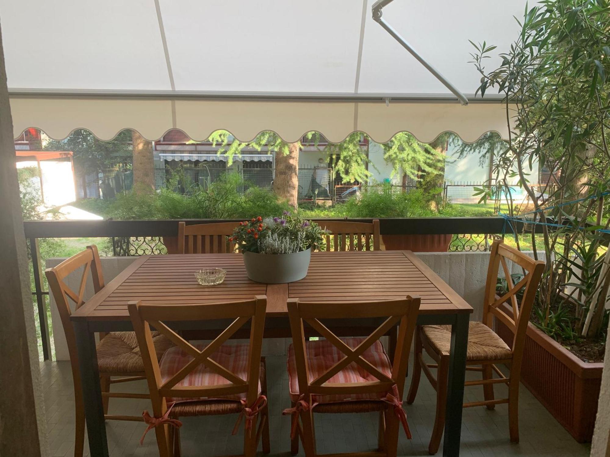 Villa Dei Tigli Riva del Garda Bagian luar foto